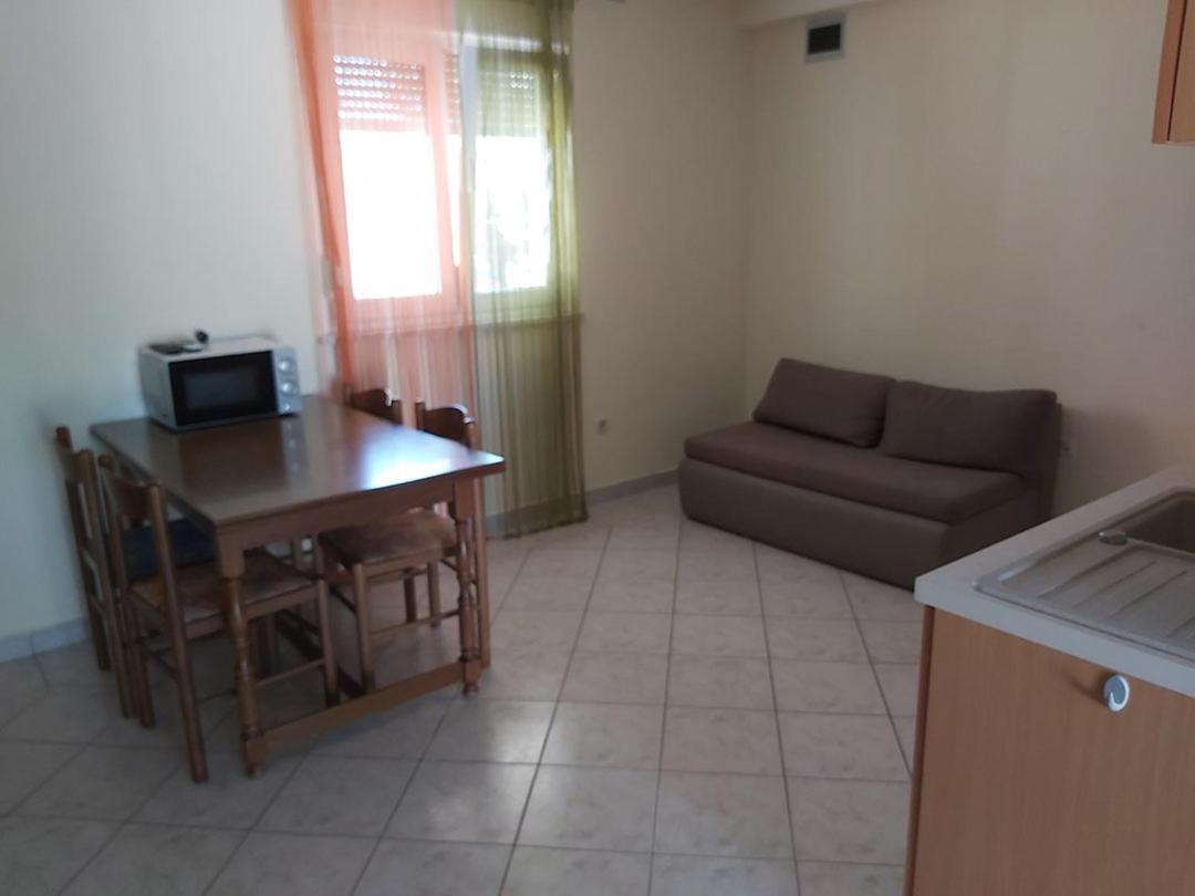 Apartments Elvir ニン エクステリア 写真