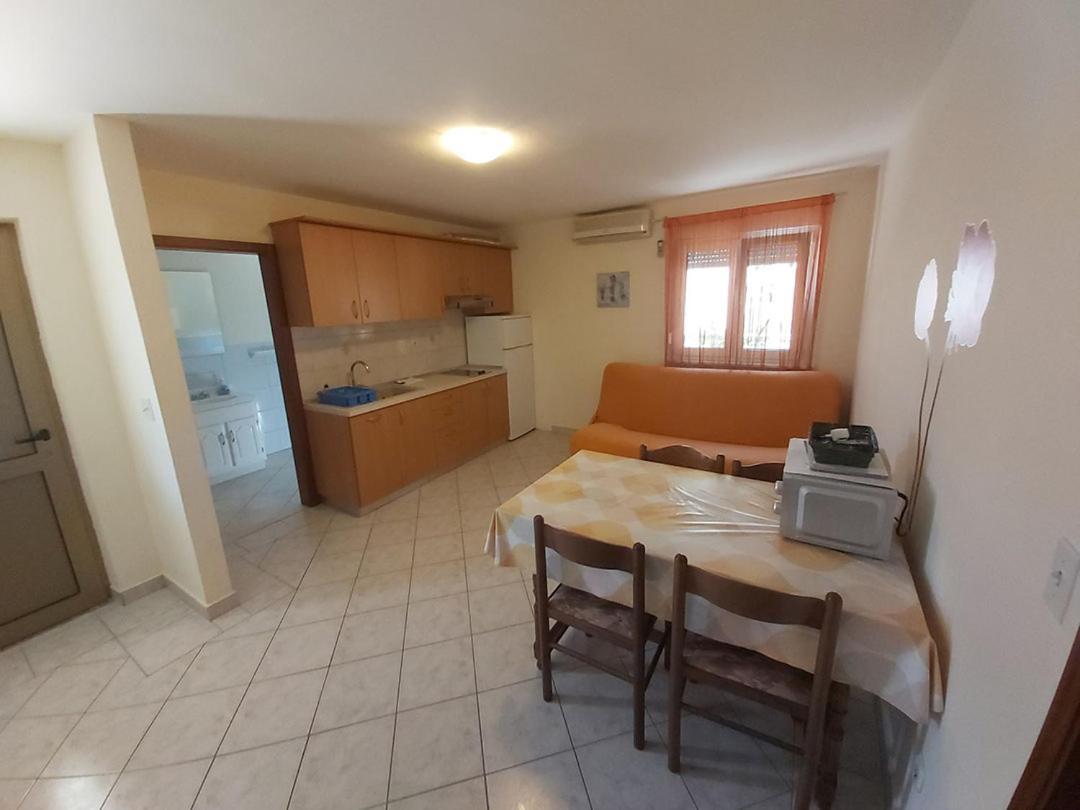 Apartments Elvir ニン エクステリア 写真