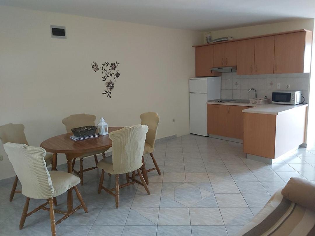 Apartments Elvir ニン エクステリア 写真